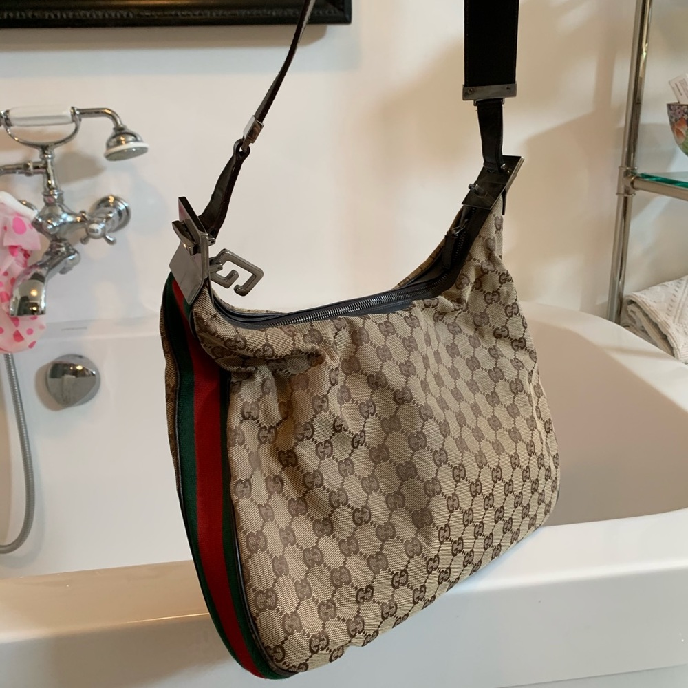 Gucci Shoulder Bag